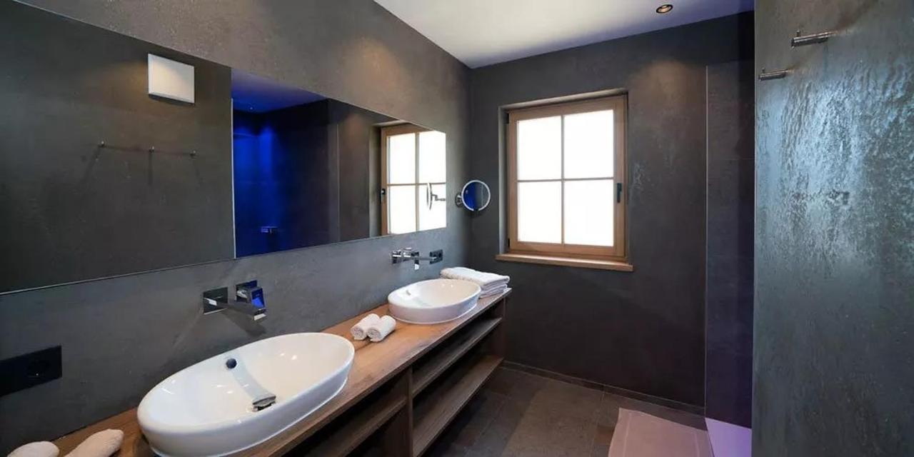Himml Schlosshof Umes Extérieur photo